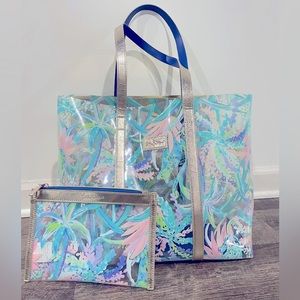Lilly Pulitzer Clear Sweet Escape GWP Set: Printed Pool Tote and Pouch